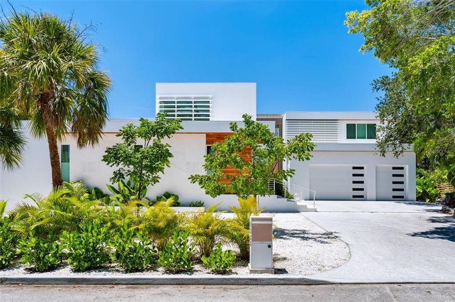 Image 71 of a home in .