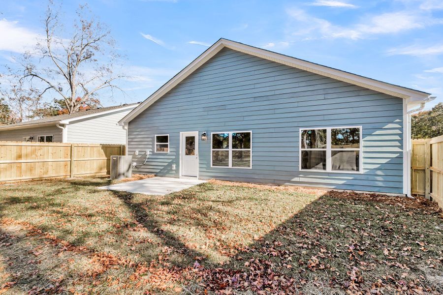 Exterior details and patio area of a home in , Charleston (Image 24).