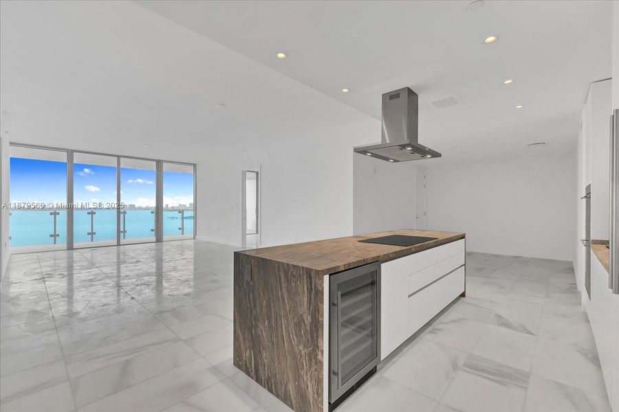 Image 20 of a home in .