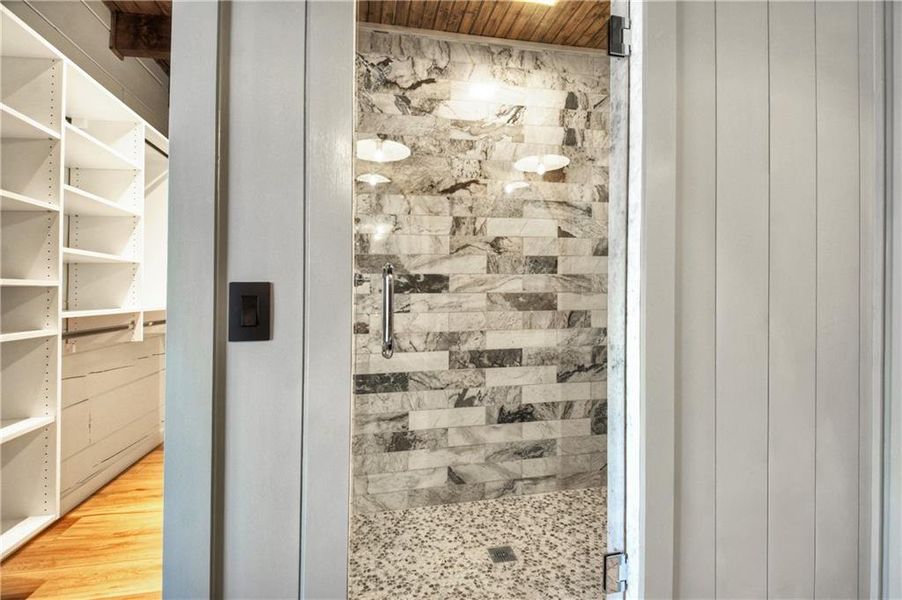 Image 71 of a home in .