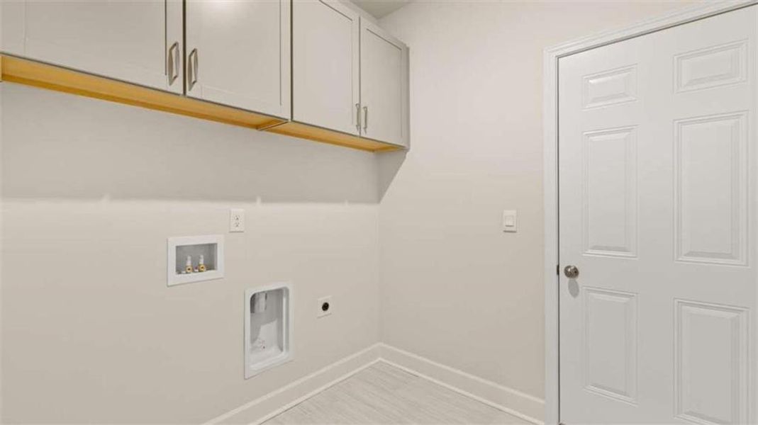 Spacious, unfurnished interior of a new home in Heritage Pointe, Senoia (Image 20). Spacious, unfurnished interior of a new home in Heritage Pointe, Senoia (Image 20).