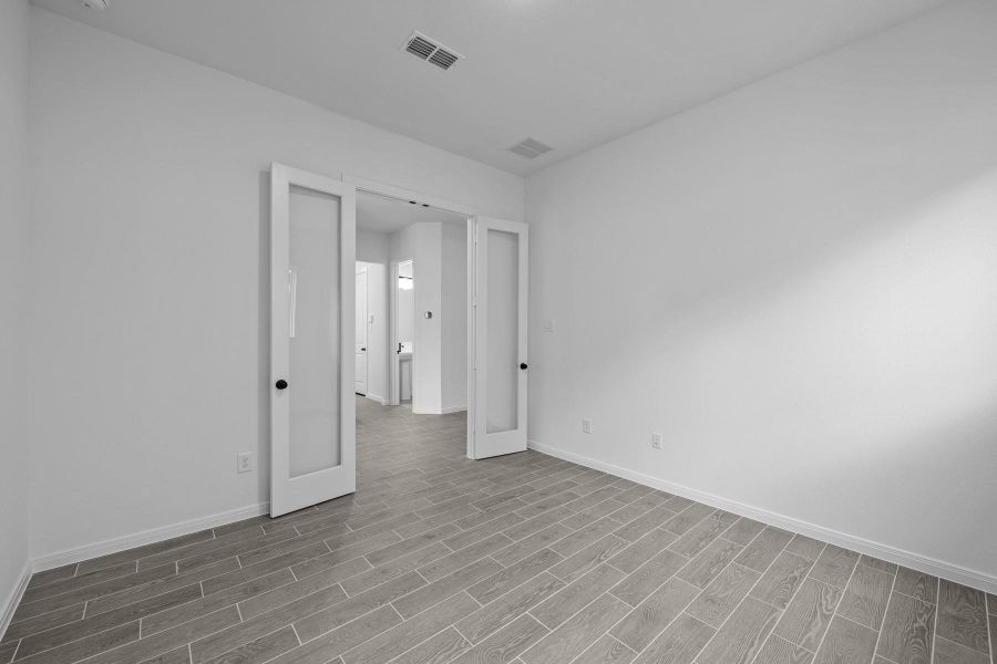 Photo does not represent actual home options and selection. Ask Sales consultant for specific selections.