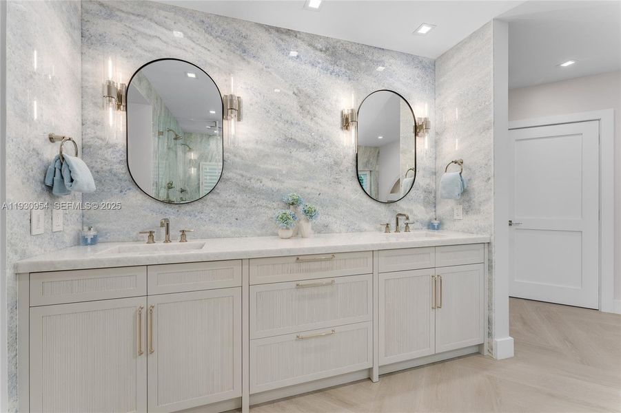 Furnished interior view inside a new home in , Key Largo (Image 19).