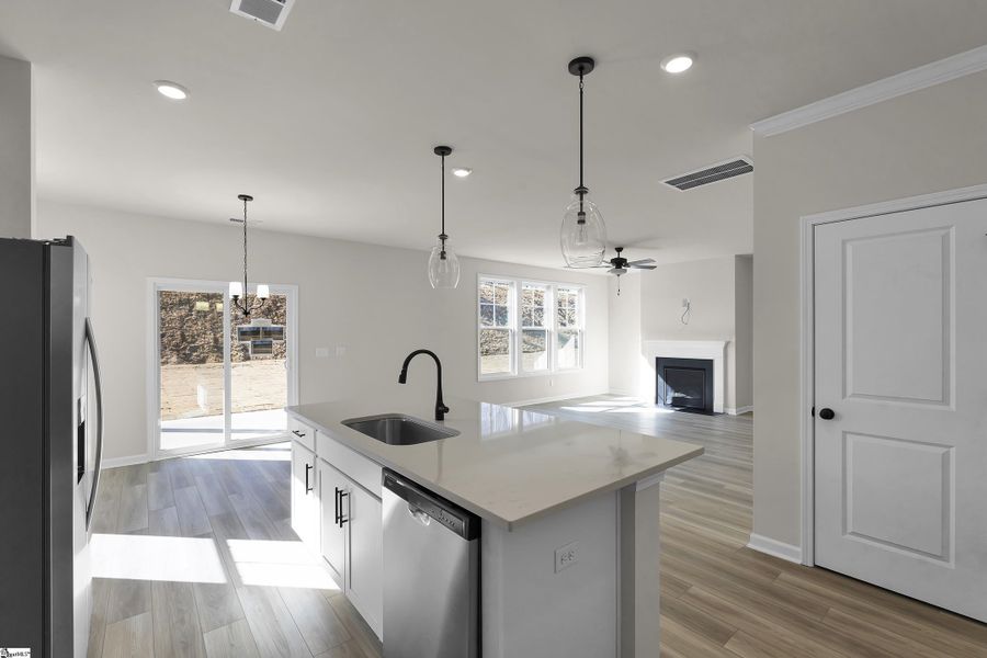Furnished interior view inside a new home in Lynbrook, Boiling Springs (Image 8).
