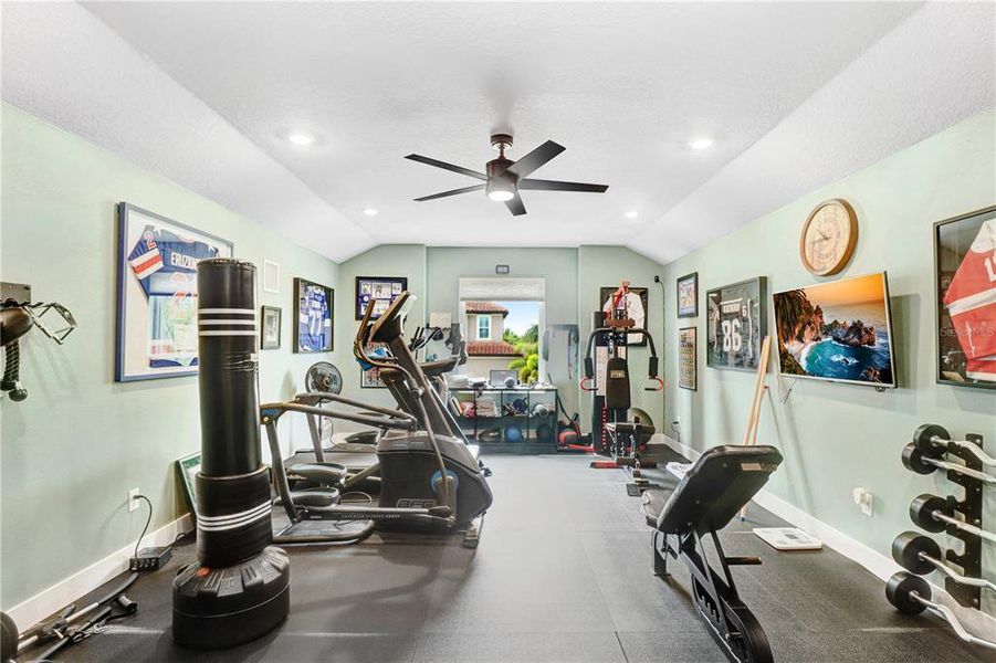 Community amenities in , Apollo Beach (Image 47). Community amenities in , Apollo Beach (Image 47).