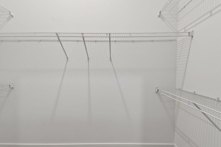 Spacious, unfurnished interior of a new home in Greyhawk Landing, Lake Worth (Image 17).