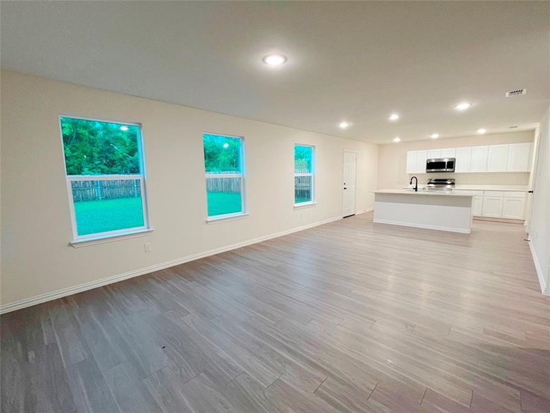 Spacious, unfurnished interior of a new home in Labein Villas, Greenville (Image 15).