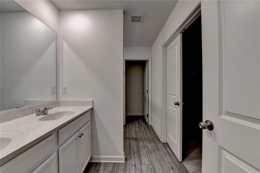 Furnished interior view inside a new home in , Braselton (Image 8).