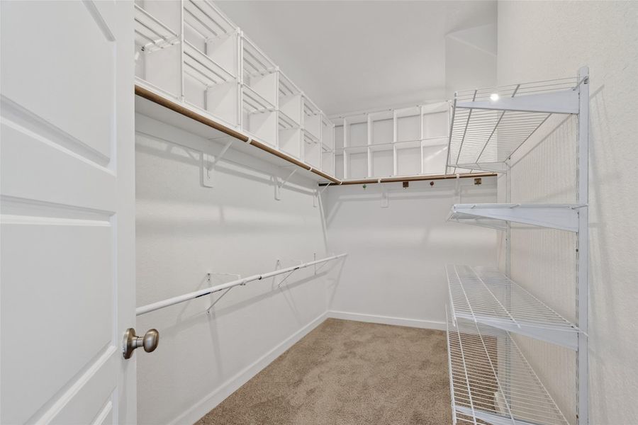 Spacious, unfurnished interior of a new home in Heights of Barbers Hill, Baytown (Image 43).