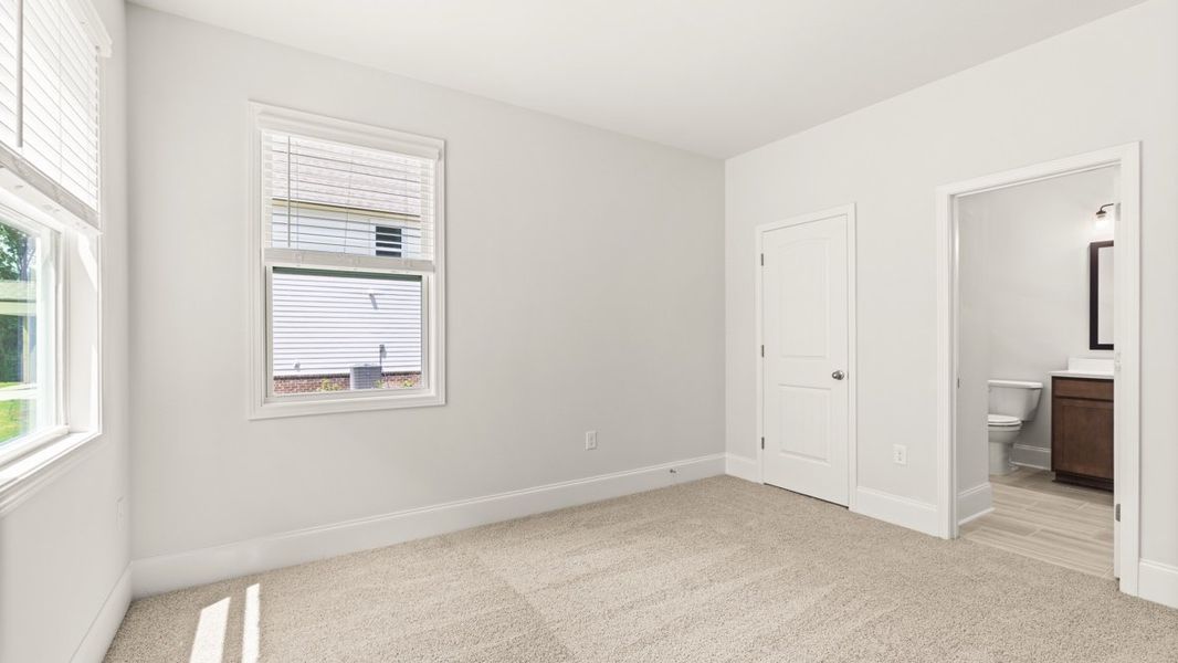 Spacious, unfurnished interior of a new home in Thalley Creek Estates, Cumming (Image 22). Spacious, unfurnished interior of a new home in Thalley Creek Estates, Cumming (Image 22).