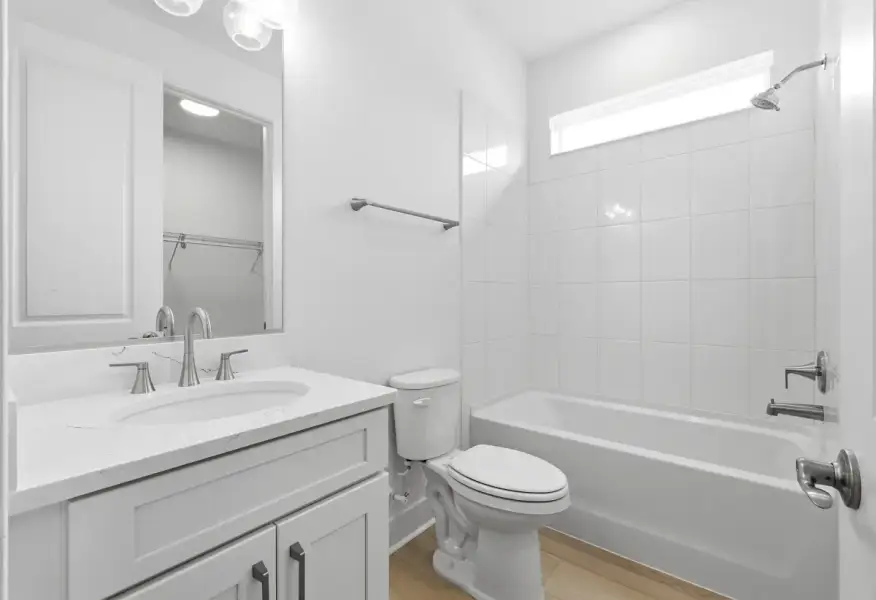 Latitude Guest Bath - 14 of 15