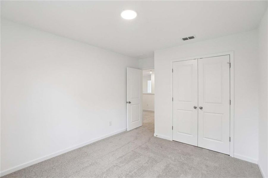 Spacious, unfurnished interior of a new home in Leydenview, Mableton (Image 21).