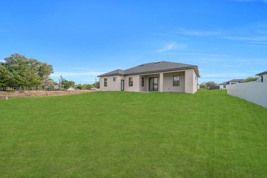 Exterior details and patio area of a home in , Lehigh Acres (Image 22).