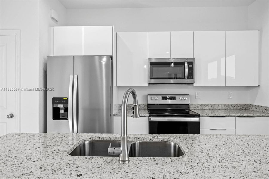 Furnished interior view inside a new home in , Lehigh Acres (Image 6).