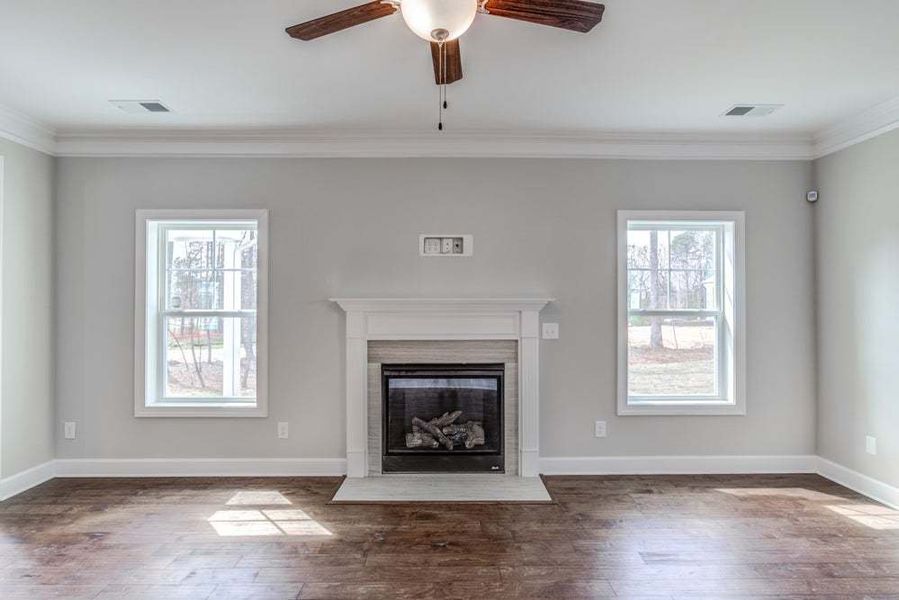 Great Room with Fireplace Option Great Room with Fireplace Option