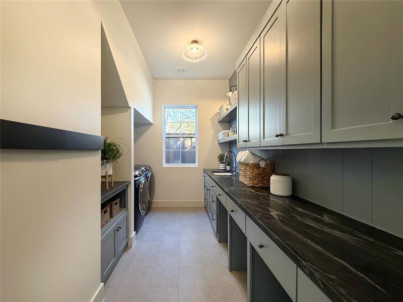 Furnished interior view inside a new home in , Dallas (Image 27).