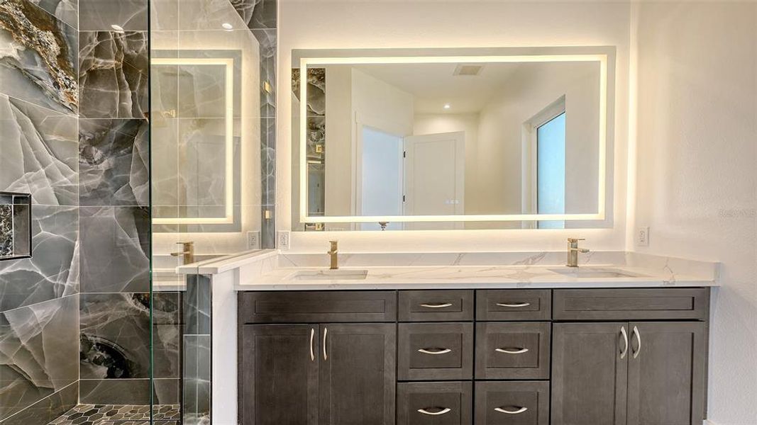 Furnished interior view inside a new home in , Englewood (Image 13).