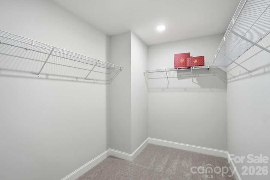 Walk in Closet Walk in Closet