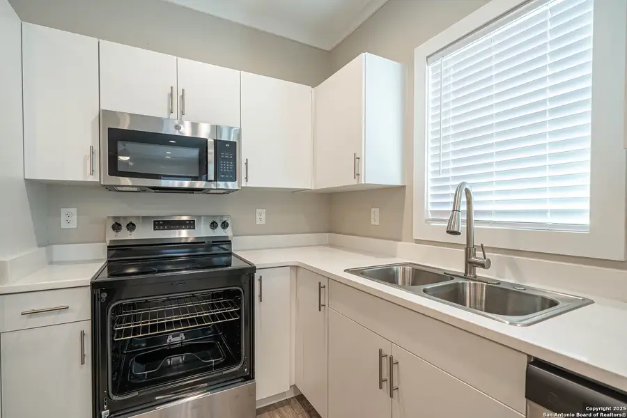 Close-up of interior finishes inside a home in , San Antonio (Image 9). Close-up of interior finishes inside a home in , San Antonio (Image 9).