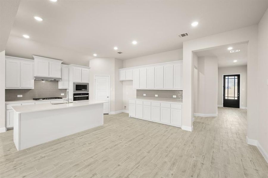 1101 Foxtail- Dining-2