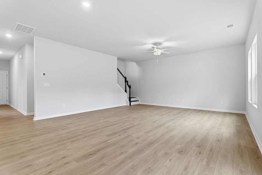 Spacious, unfurnished interior of a new home in Piper Creek, Newton (Image 26). Spacious, unfurnished interior of a new home in Piper Creek, Newton (Image 26).