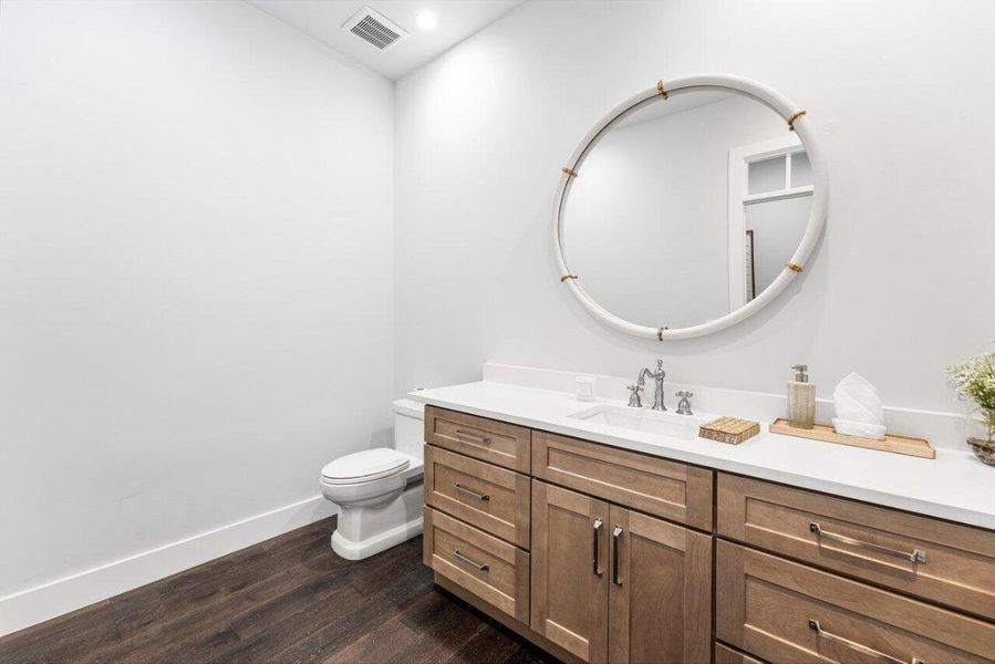 018-11823LakeShorePlace-NorthPalmBeach-F