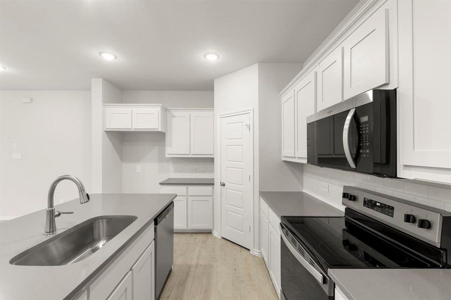 14. 1907 Winecup - Kitchen (4) 14. 1907 Winecup - Kitchen (4)