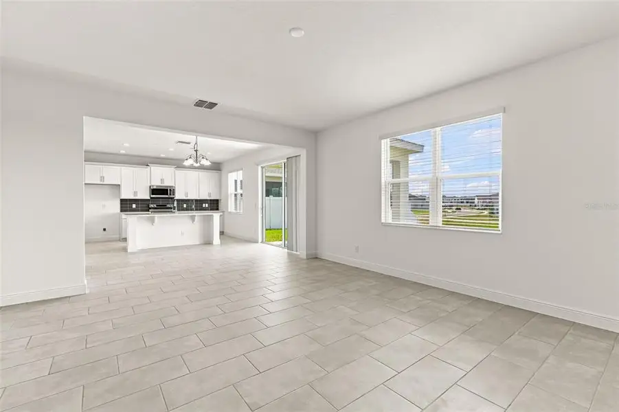 Spacious, unfurnished interior of a new home in , Groveland (Image 32).