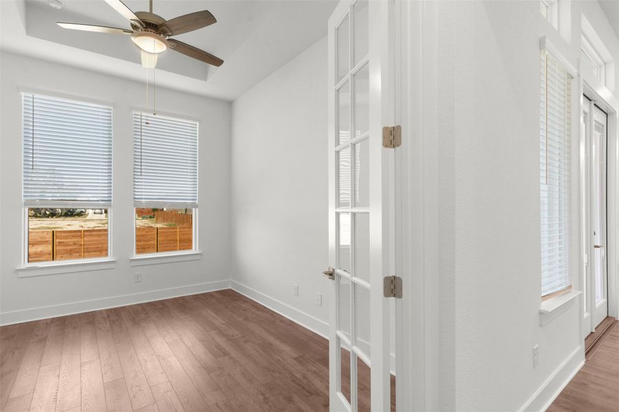 Spacious, unfurnished interior of a new home in Broken Oak, Georgetown (Image 23).