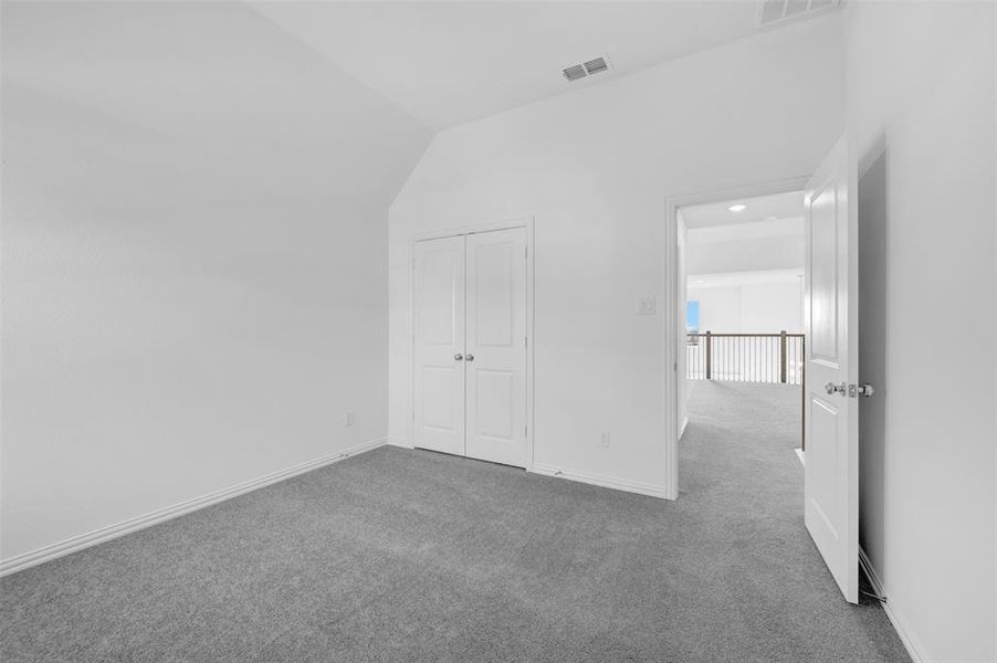 Spacious, unfurnished interior of a new home in Lilyana, Prosper (Image 37).