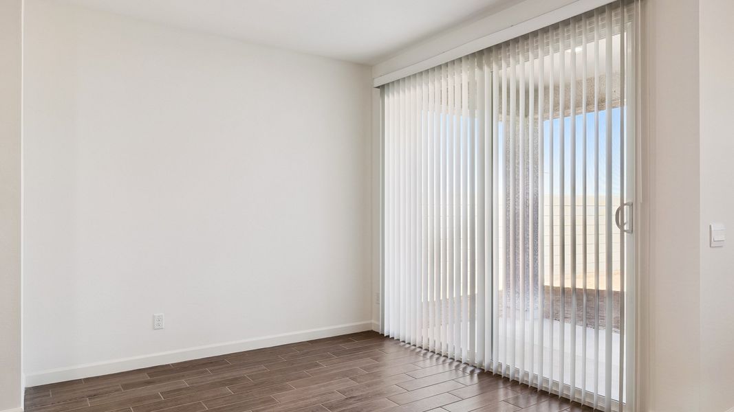 Spacious, unfurnished interior of a new home in Remington, Buckeye (Image 14).
