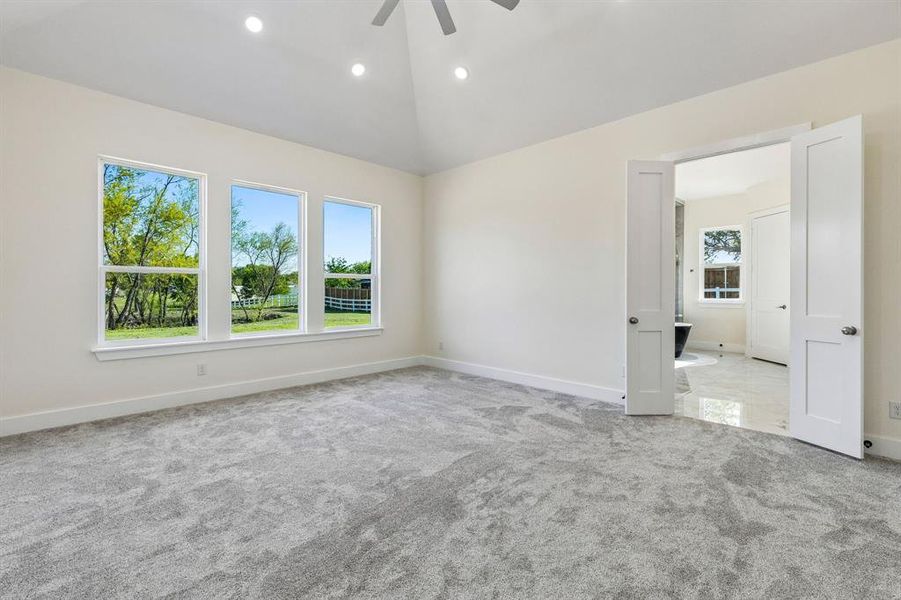 Spacious, unfurnished interior of a new home in , Rowlett (Image 29). Spacious, unfurnished interior of a new home in , Rowlett (Image 29).