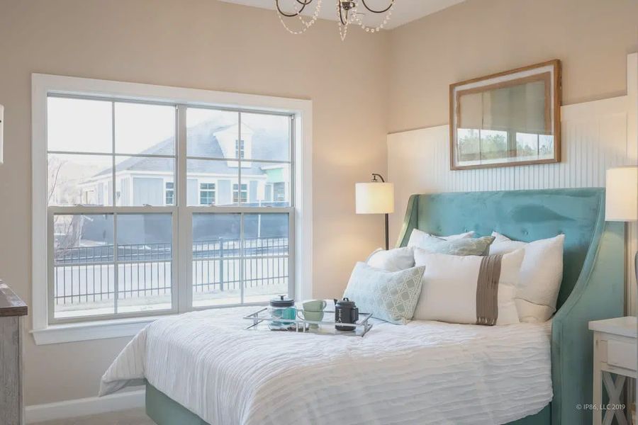 Representative furnished interior of a home built from the Promenade III by NewStyle Communities in 1776 Gastonia, Gastonia (Image 5).