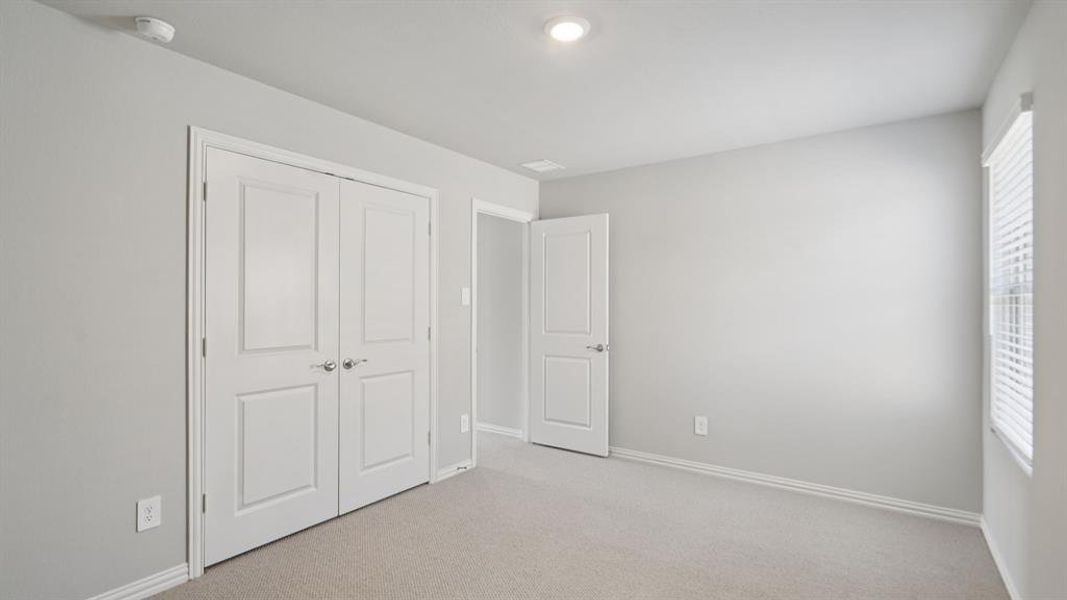 Spacious, unfurnished interior of a new home in Windmore, Princeton (Image 22).
