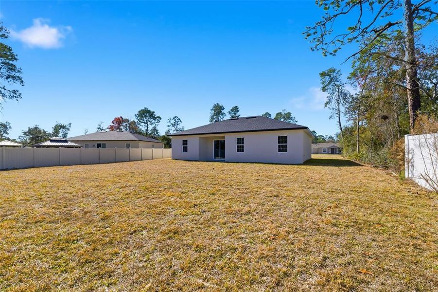 Exterior details and patio area of a home in , Ocala (Image 21).