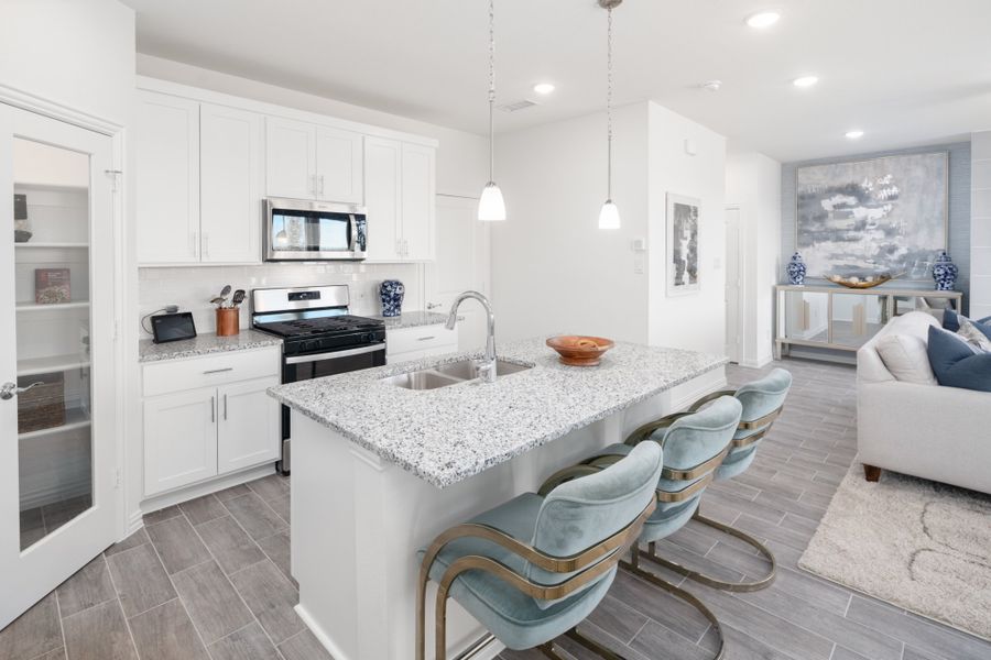 Representative furnished interior of a home built from the Kingston by UnionMain Homes in Elevon, Lavon (Image 41).