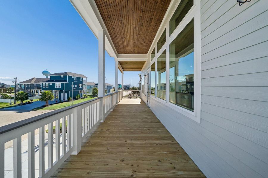 1st Floor Covered Patio