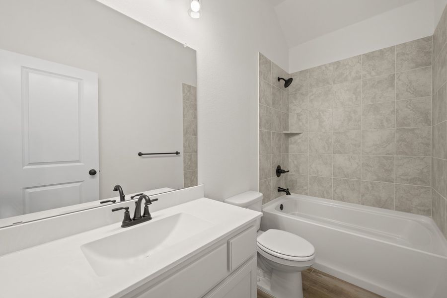 Furnished interior view inside a new home in Abe's Landing, Granbury (Image 14). Furnished interior view inside a new home in Abe's Landing, Granbury (Image 14).