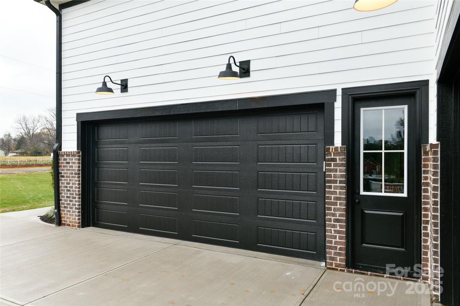 Exterior details and patio area of a home in , Statesville (Image 22).