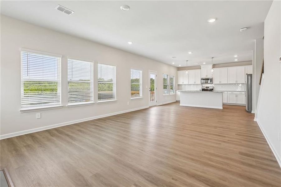 Spacious, unfurnished interior of a new home in Ivey Township, Dallas (Image 48). Spacious, unfurnished interior of a new home in Ivey Township, Dallas (Image 48).