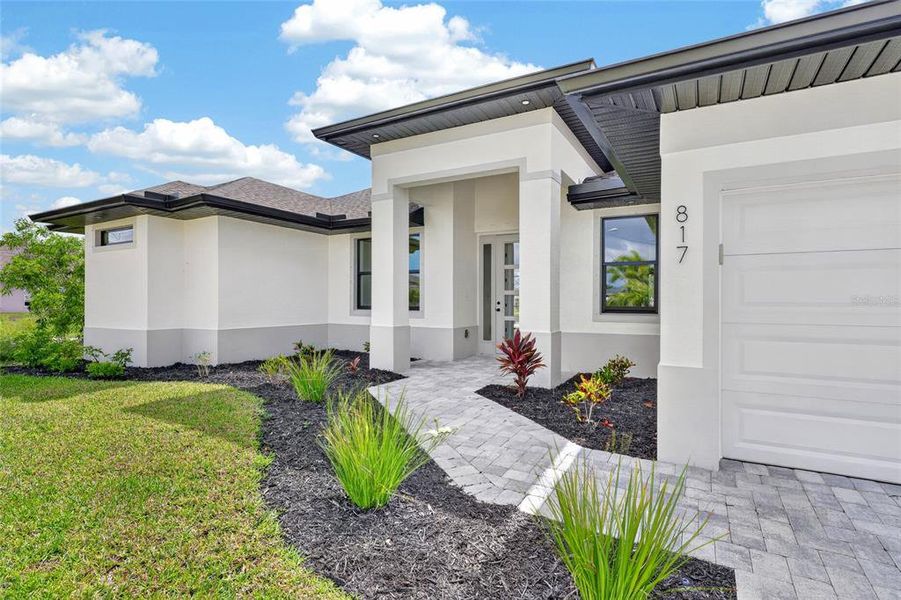 Exterior details and patio area of a home in , Cape Coral (Image 32).