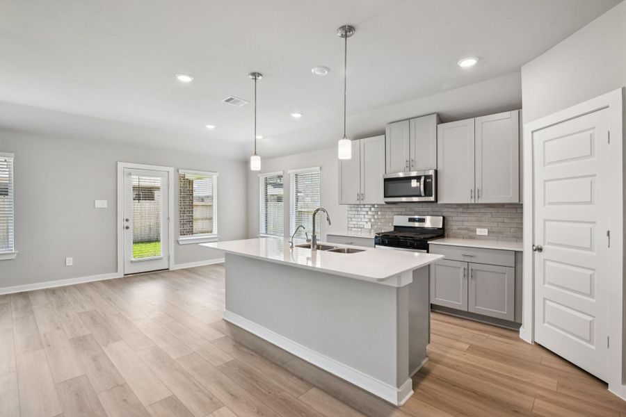 Photo is not of the actual home but is an inspirational photo of builder’s model home and may depict options, furnishings, and/or decorator features that are not included.