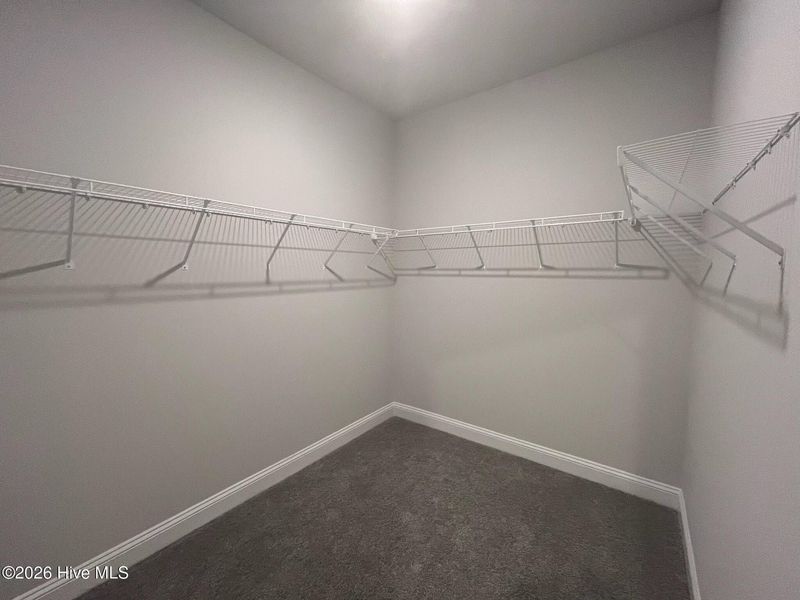 Spacious, unfurnished interior of a new home in Palmetto Creek, Bolivia (Image 20).