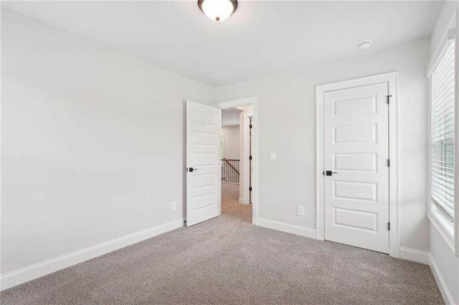 Spacious, unfurnished interior of a new home in Hemingway - Reserve Series, Cumming (Image 36).