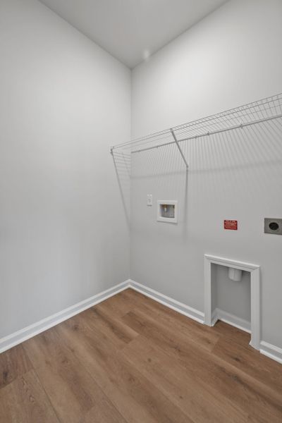 Spacious, unfurnished interior of a new home in Bradford Pointe, Summerville (Image 20).