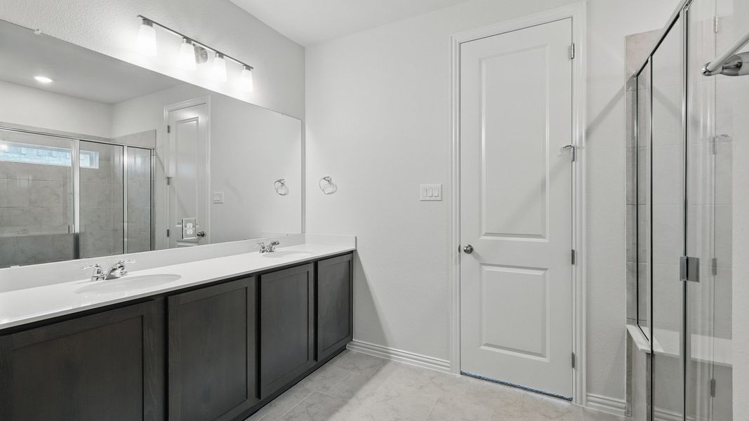Furnished interior view inside a new home in Bel Air Village, Sherman (Image 29). Furnished interior view inside a new home in Bel Air Village, Sherman (Image 29).