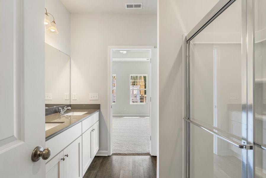 Image 22 of a home in Edwards Station.