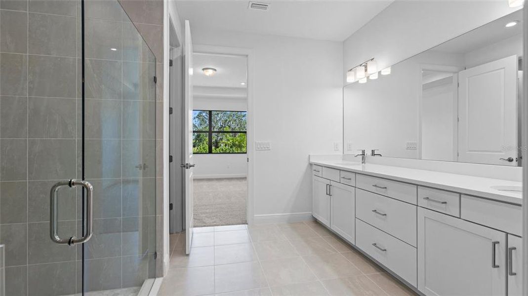 Furnished interior view inside a new home in Woodland Preserve, Parrish (Image 6). Furnished interior view inside a new home in Woodland Preserve, Parrish (Image 6).