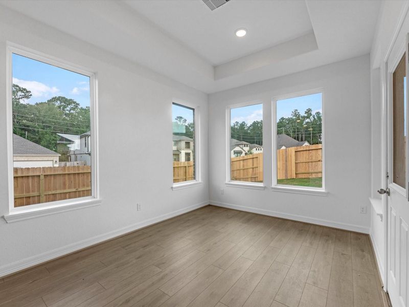 Spacious, unfurnished interior of a new home in Spring Creek Trails, Magnolia (Image 17). Spacious, unfurnished interior of a new home in Spring Creek Trails, Magnolia (Image 17).