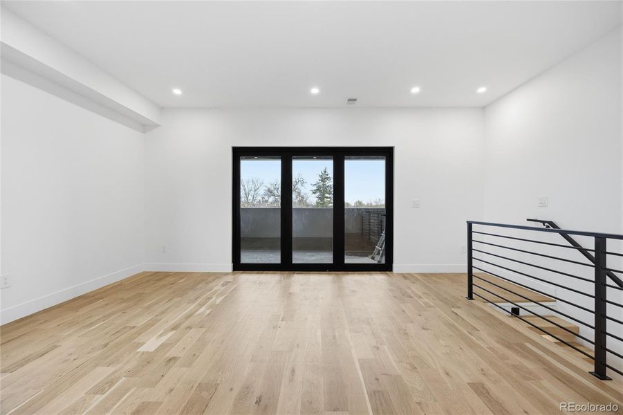 Spacious, unfurnished interior of a new home in , Denver (Image 34).